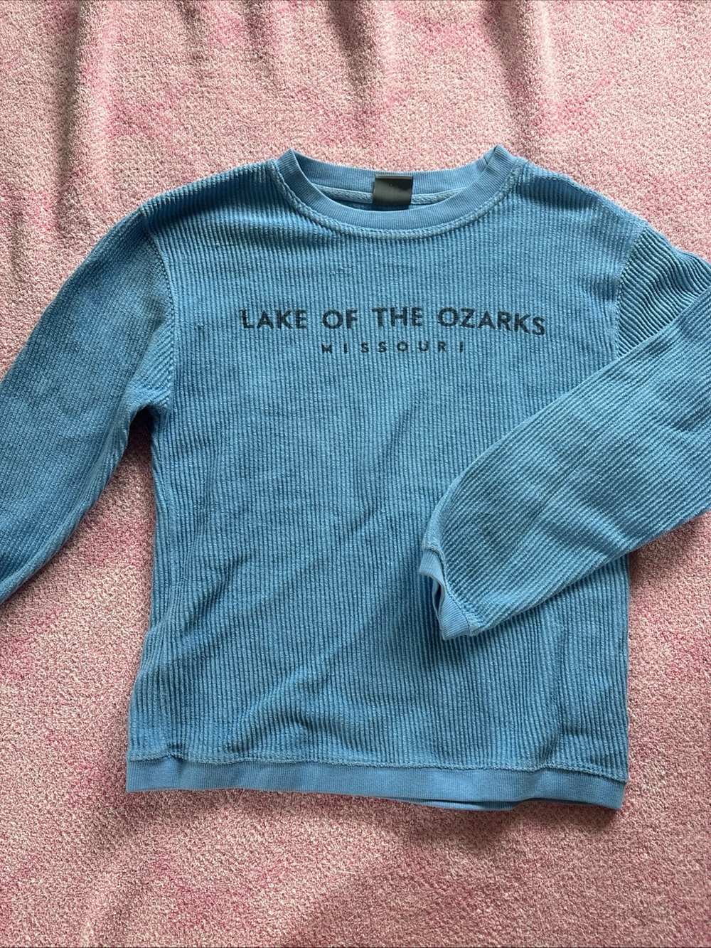 MV Sport XS Lake of The Ozarks Missouri Blue Crewneck Sweatshirt